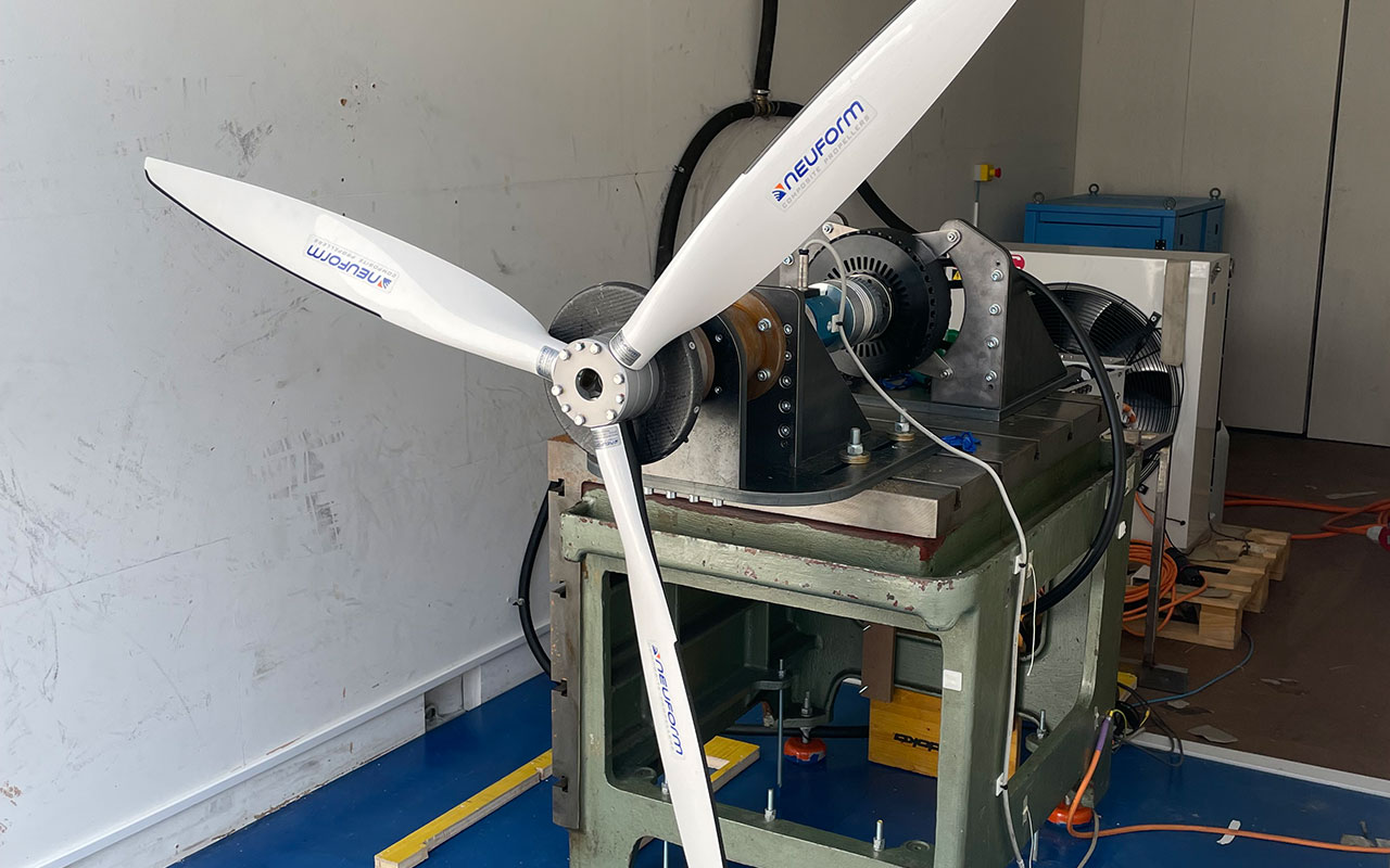 Aufbau für den Antriebsstrang im Testcontainer © Avenergy